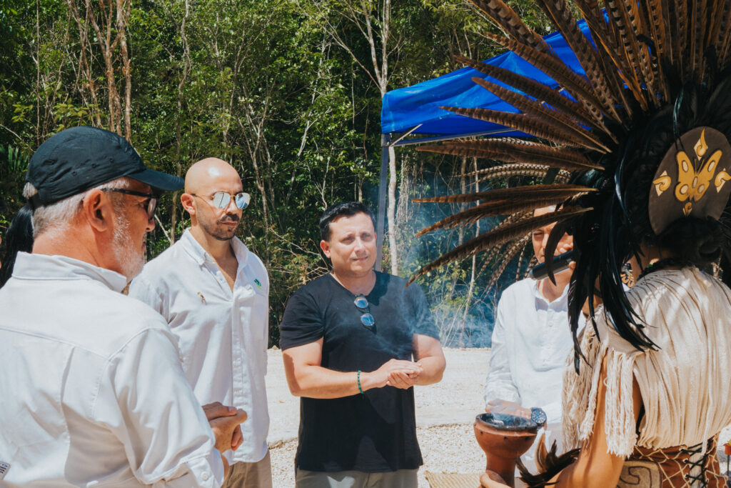 Santuario Uh May inicia obra